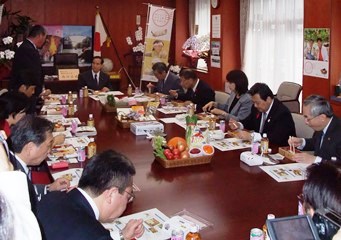 NEWS02_1414997540B